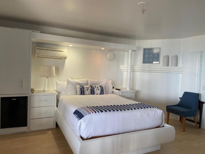 Deluxe Double room with ocean view
