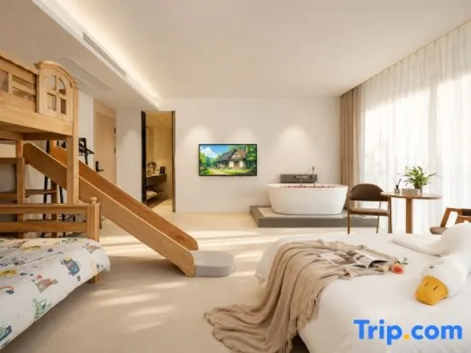 Standard Family room