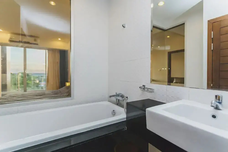 Condo in Karon in Chic Condo - Unit A609