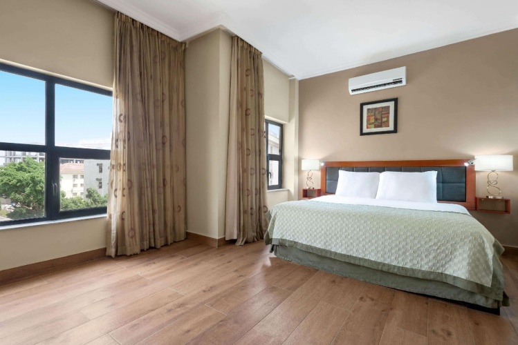 Double Suite