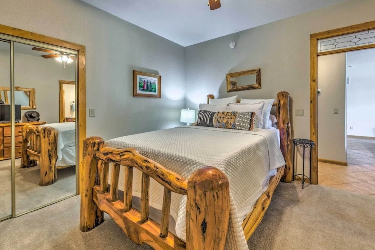 6 Bedrooms Cottage with balcony