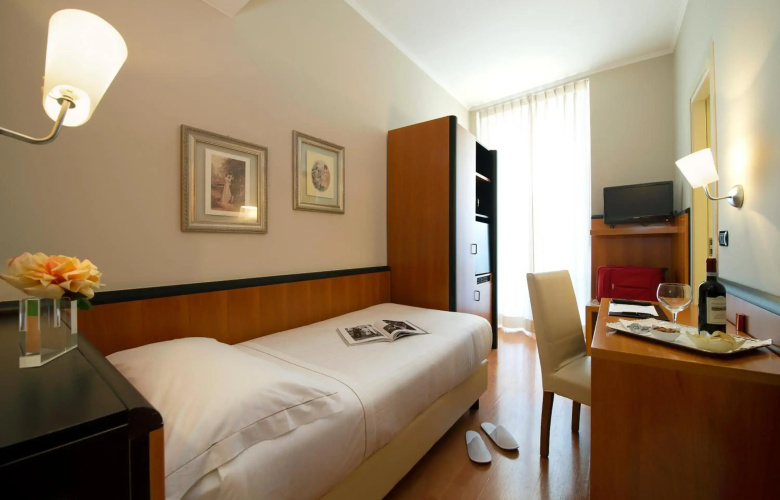 Fenice Milano Hotel