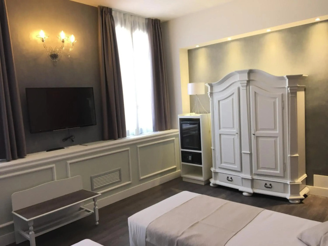 Ripagrande Hotel