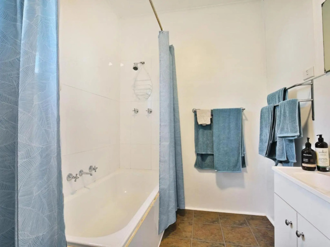 Nest - Pet Friendly - 2 Min Walk to Beach
