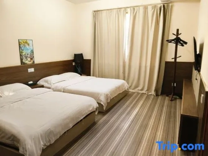 2 Bedrooms Suite