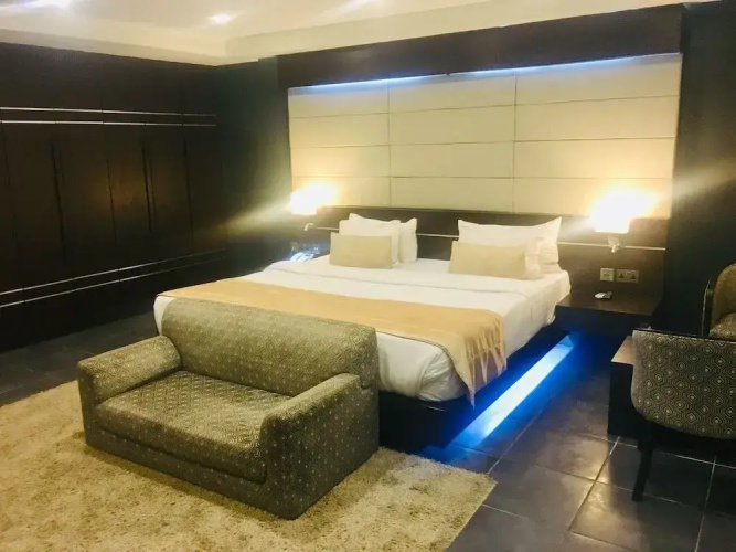 The Nook Hotel