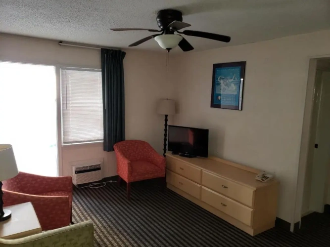 Deluxe Double Suite