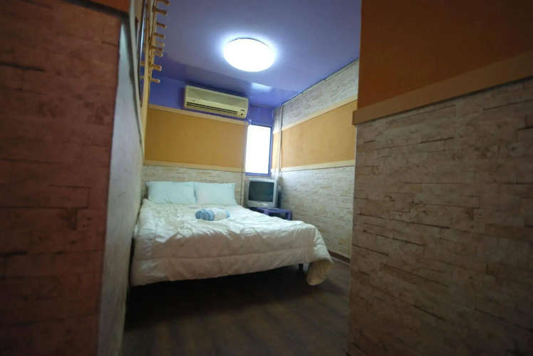 H2O Guesthouse