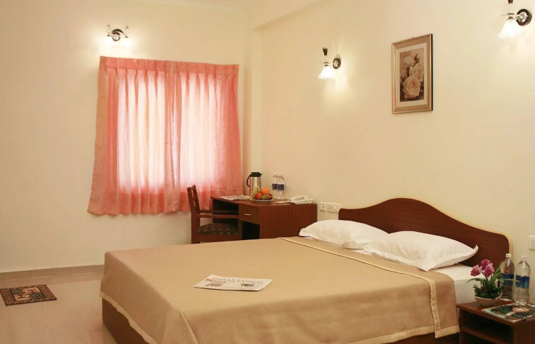 Hotel Kumararraja Palace
