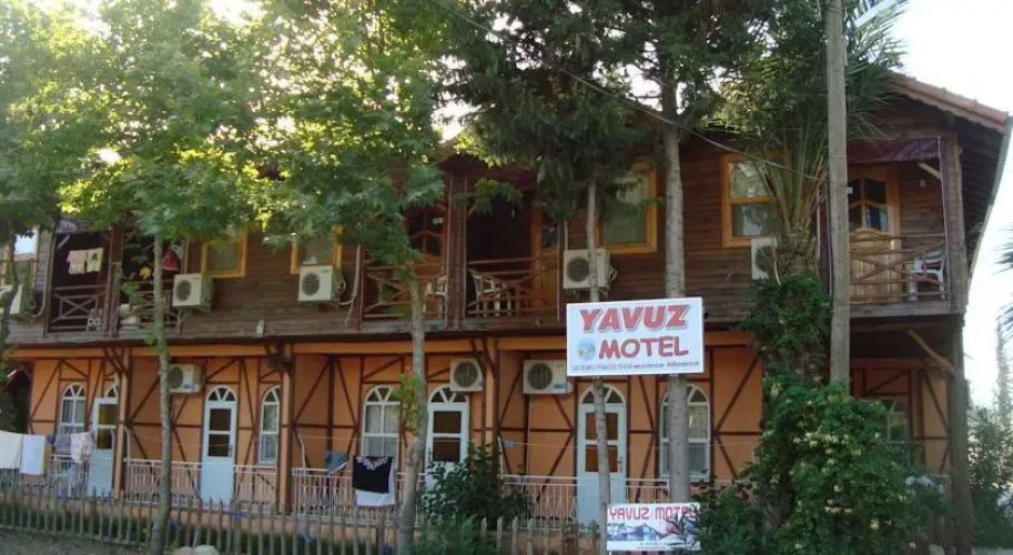Yavuz Hotel