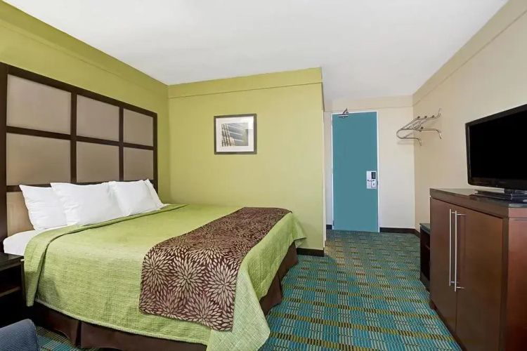 Days Inn Southington