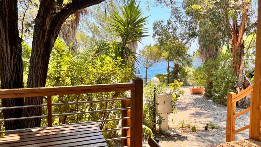 Standard Double room with sea view