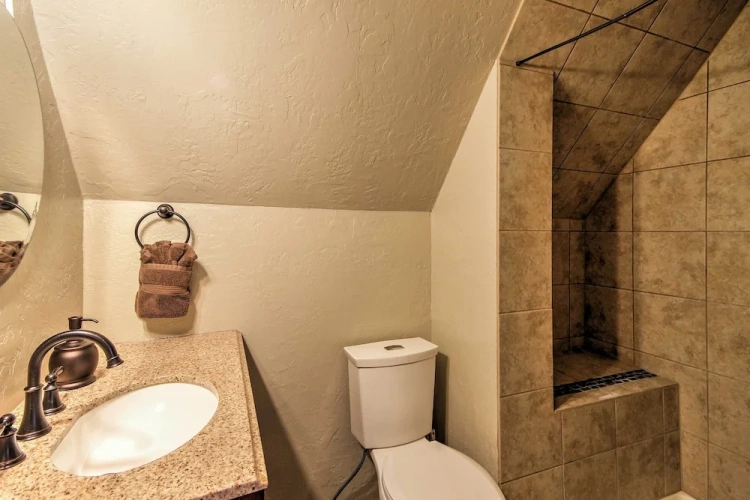 1 Bedroom Cottage with balcony