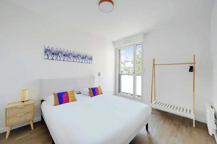 Charming Apartment - 2br-4p- Balcony- Malakoff