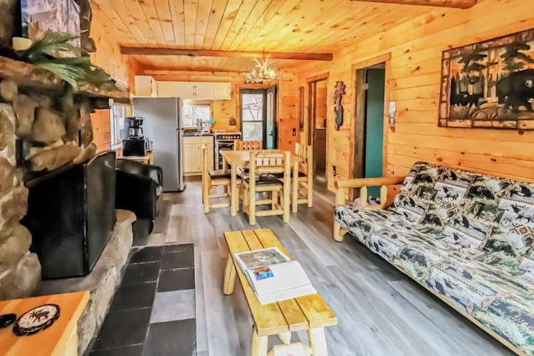 2 Bedrooms Standard Family room