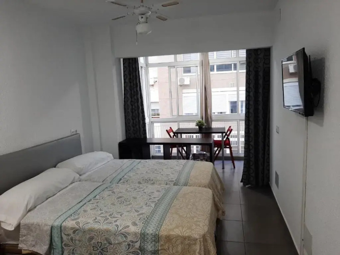 Apartamento Málaga Port *****