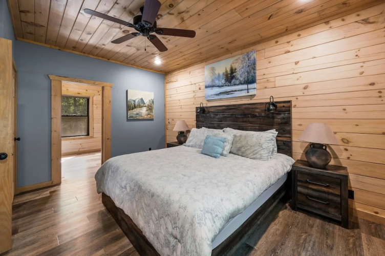 Haven 2 Bedroom Cabin by RedAwning