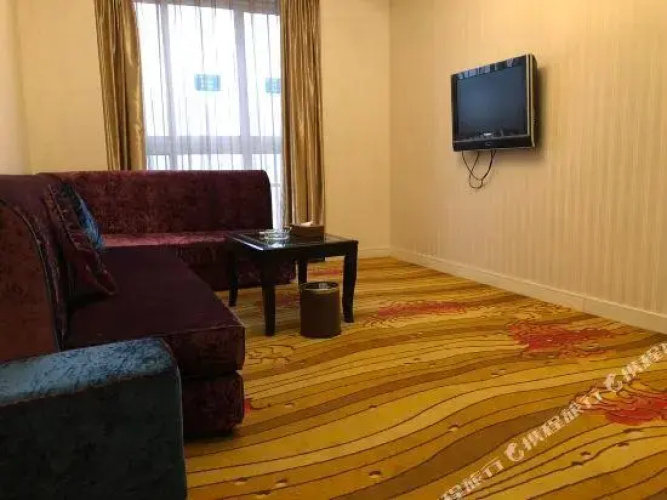 Deyang ZKEJI Business Hotel