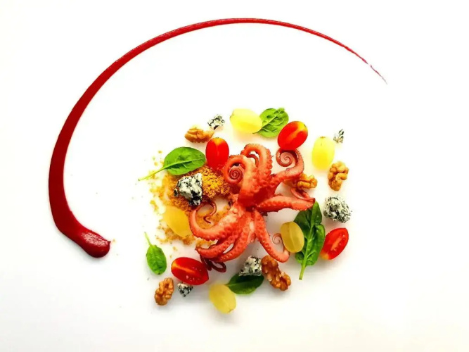 Caesars Gardens Hotel & Spa