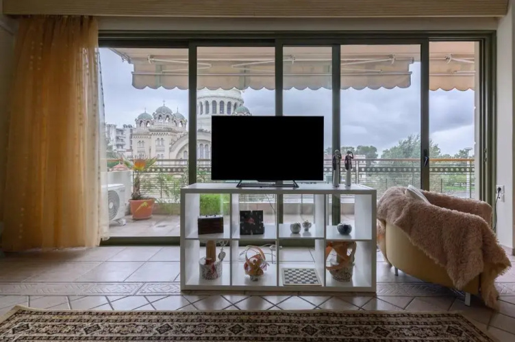 3BD Apartment in the Center