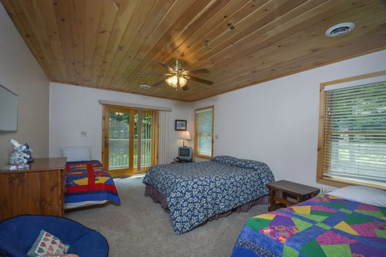 Lakeview Cottage by Taylor Made Deep Creek