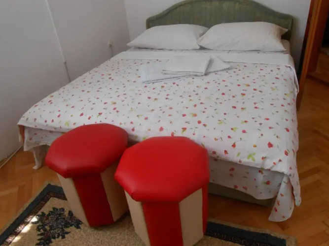 Apartments & Hostel Zdrava Hrana
