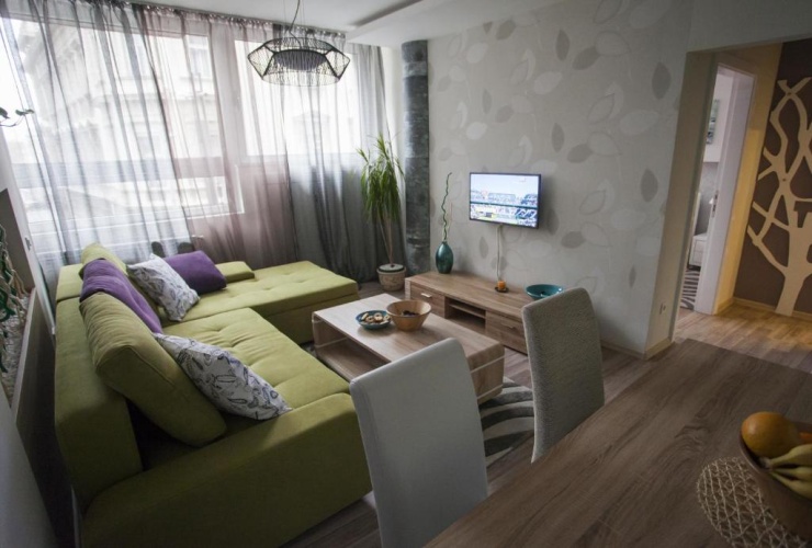 1 Bedroom Apartment with view