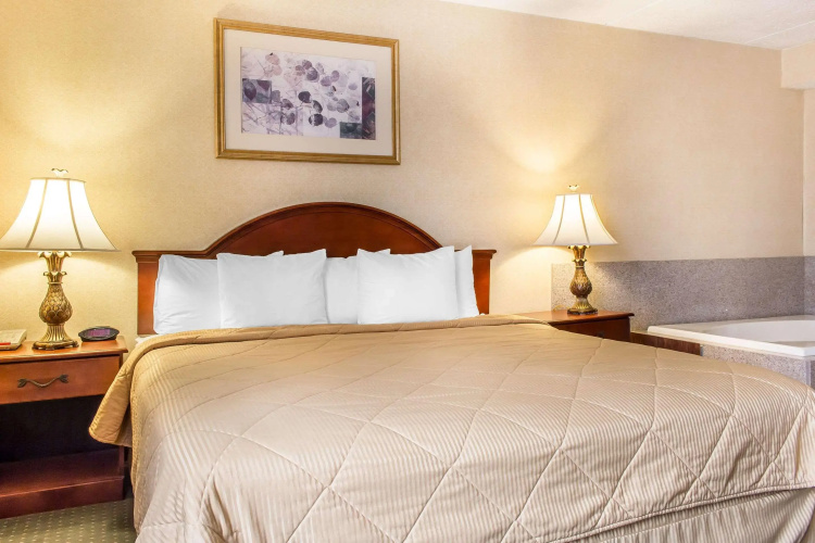 Quality Inn Hackettstown - Long Valley