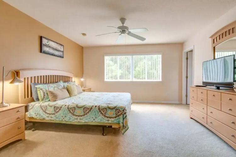 Sandy Ridge 678
