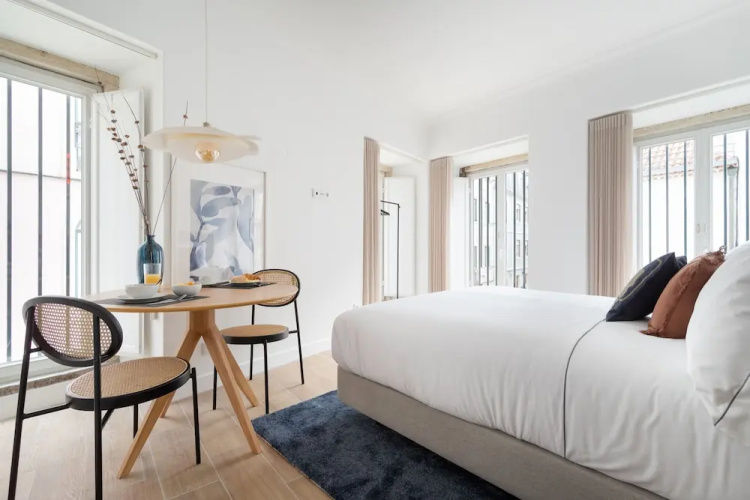 Lapa Diplomatic Flat 0 3 by Feel Lisboa