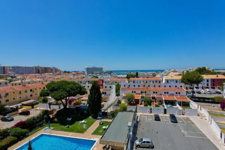 1 Bed Apart With Pool