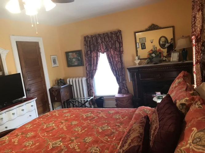 A Moment in Time Bed & Breakfast