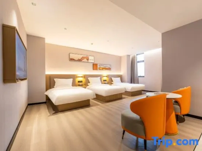 Business Triple room