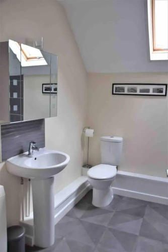Charming 3-bed Apartment in Talgarth Powys