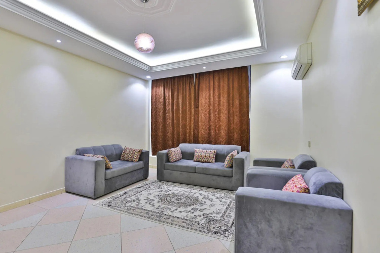OYO 369 Arwa Alqosor