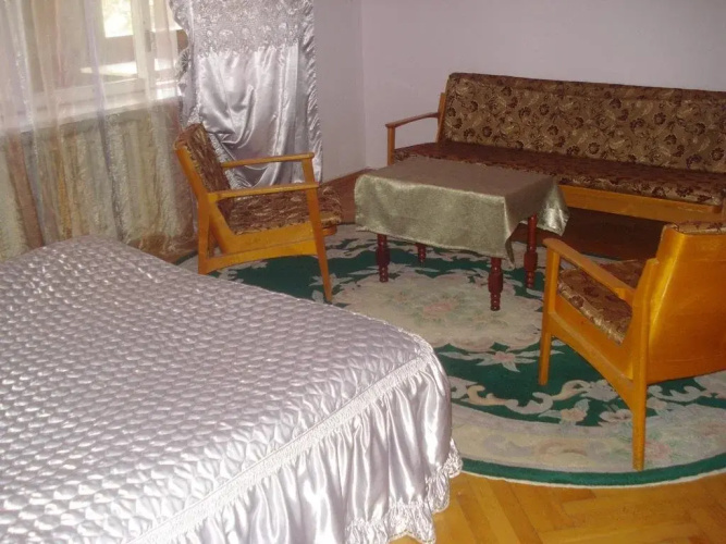 Anahit Guest House