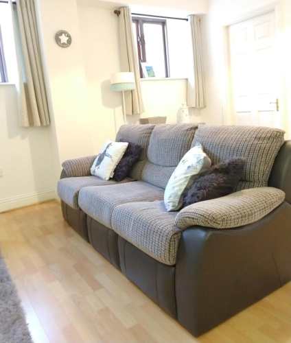 Town centre one bed apartment
