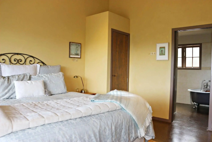 Huntington Stables Retreat Accommodation
