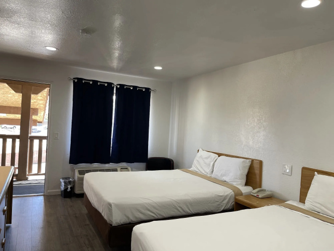 Ez 8 Motel Palmdale photo 6