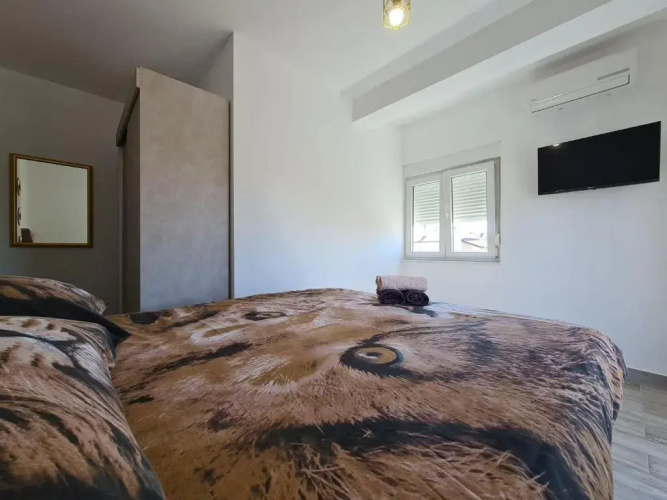 House Plavi 2130