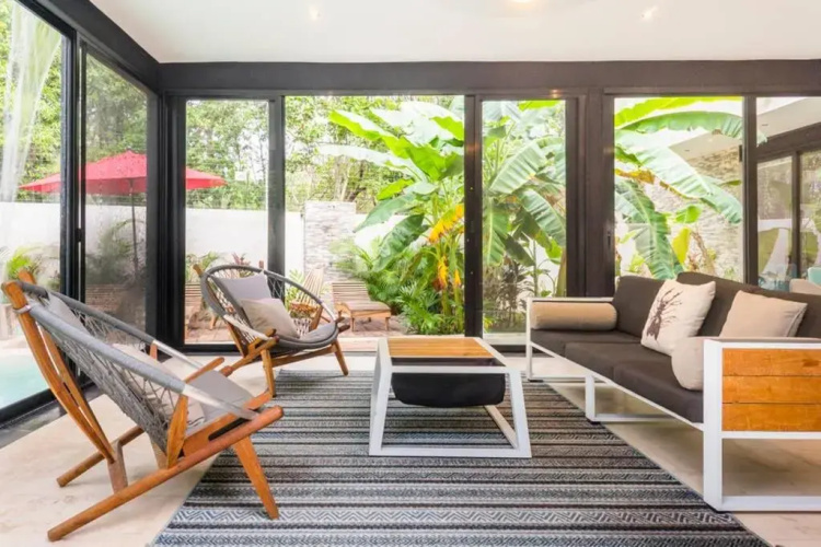 Villa Isla - Jacuzzi and Chef includ 4 BR 8 PPL