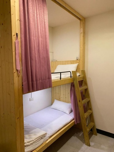 Bed in Dorm (female dorm)