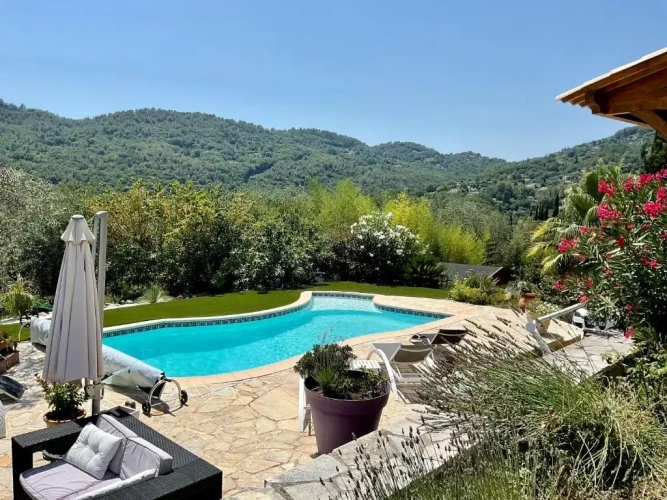 Standard Double room with garden view
