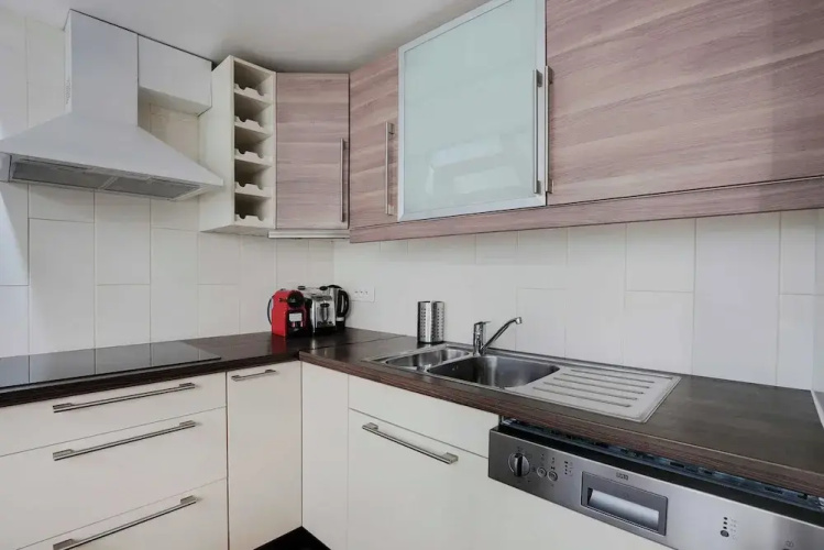 Spacious Apartment - 2br/6p - Musee de La Poste