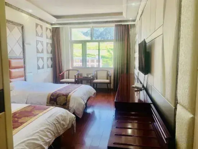 Luqulang Musi Hotel