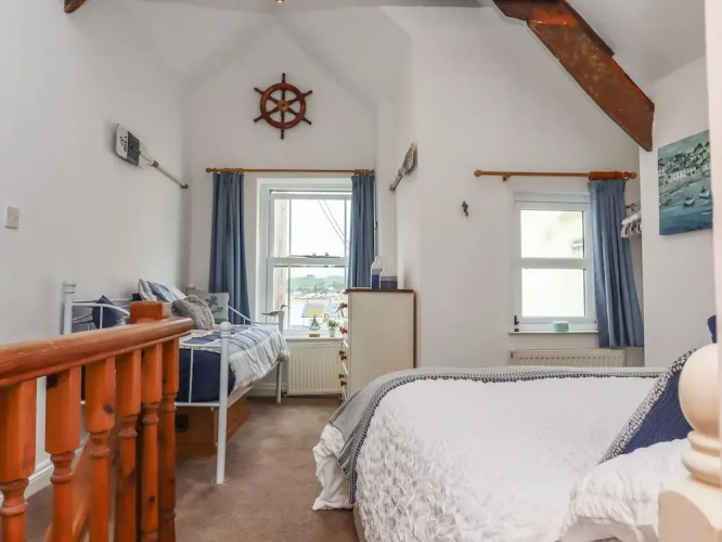 Honeymoon Cottage