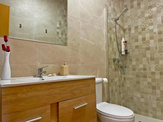 3 Bedrooms Apartment