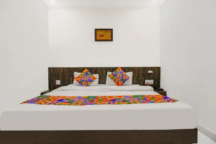 FabHotel HTC