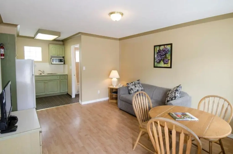 2 Bedrooms Standard Suite