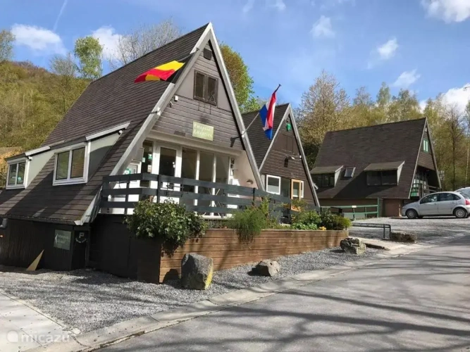 3 Bedrooms Cottage